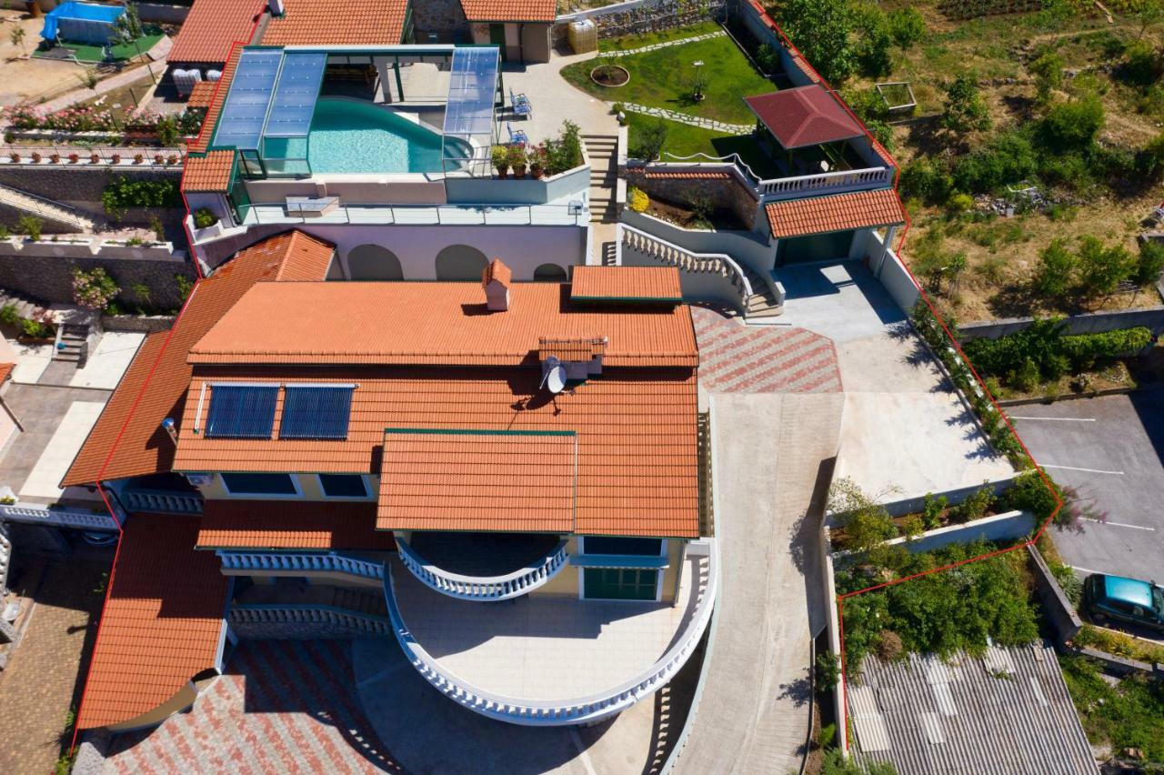 Villa Meri Rijeka Ngoại thất bức ảnh