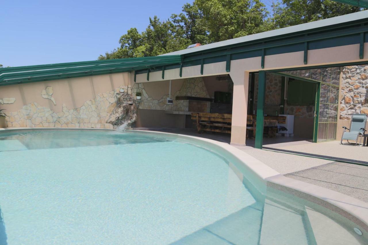 Villa Meri Rijeka Ngoại thất bức ảnh