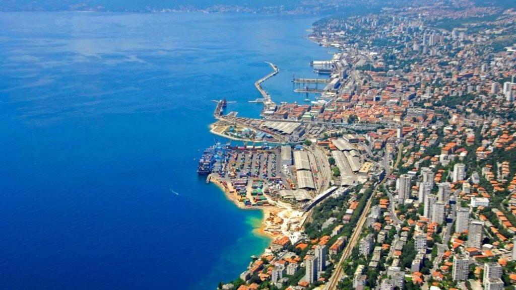 Villa Meri Rijeka Ngoại thất bức ảnh